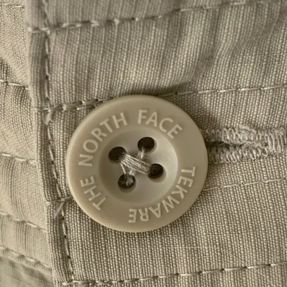 THE NORTH FACE Long Hiking Shorts Capris Nylon Quick Dry Khaki Tan Trail - Picture 8 of 15